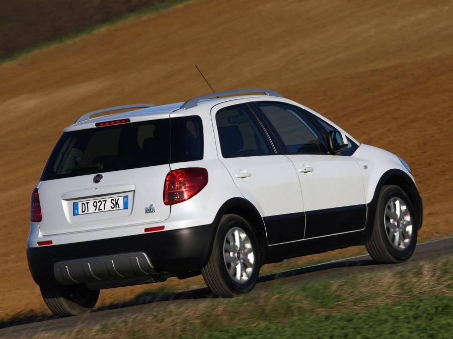 Fiat Sedici 2009 года  (фото 27 из 30)